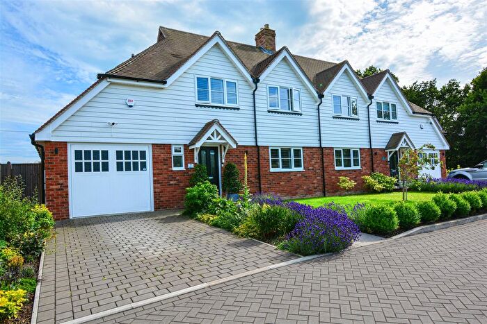3 Bedroom Semi-Detached House For Sale In Skinners Lane, Catsfield, Battle, TN33