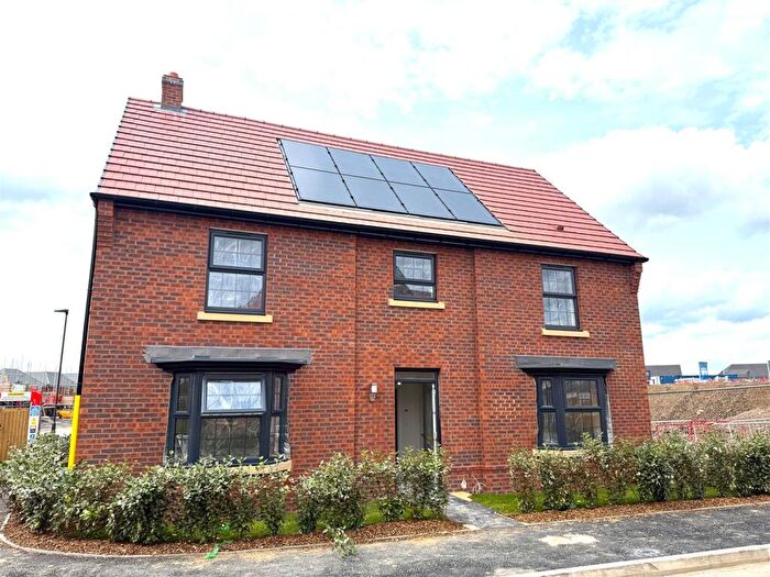 5 Bedroom Detached House For Sale In Marley Way, Drakelow, Burton On Trent, DE15