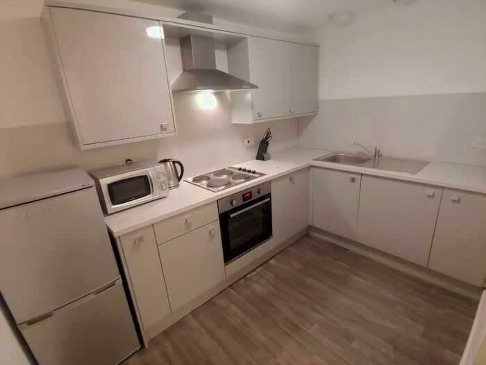 2 Bedroom Flat To Rent In Slateford Road, Slateford, Edinburgh, EH11