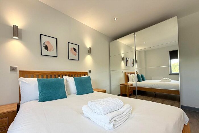 1 Bedroom Flat To Rent In High Road, Wembley, HA9