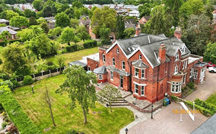 5 Bedroom Semi-Detached House For Sale In The Gables, Grove Coach Road, Retford, DN22
