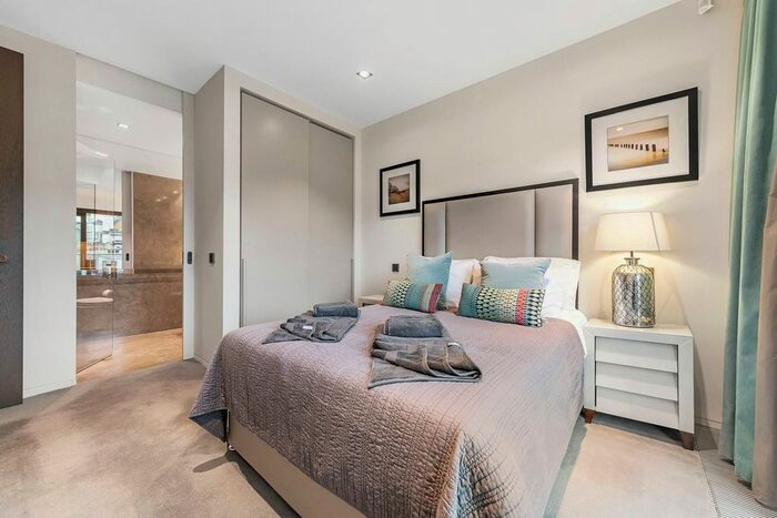 1 Bedroom Flat To Rent In Babmaes Street, St James's, London, SW1Y