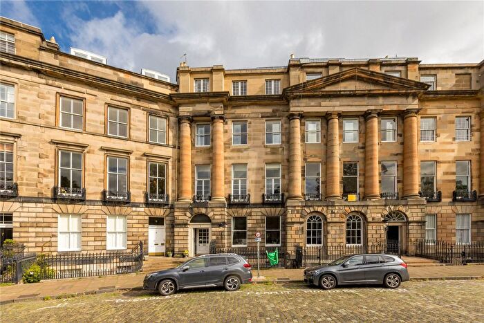 3 Bedroom Flat For Sale In Moray Place, Edinburgh, Midlothian, EH3