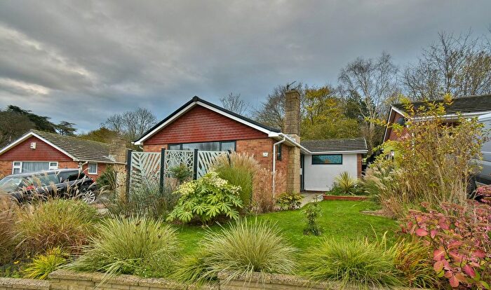 2 Bedroom Detached Bungalow For Sale In Lychgate Close, Bexhill-On-Sea, TN40