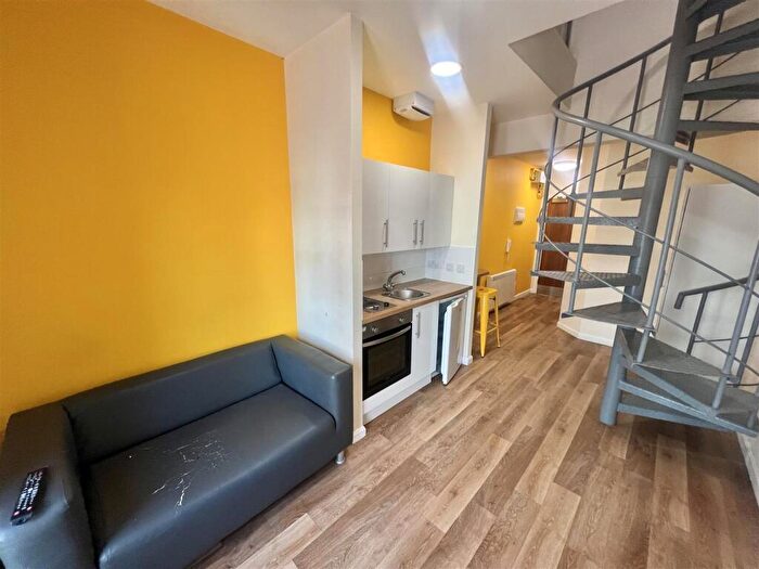 1 Bedroom Flat To Rent In Regent Street, Sheffield, S1