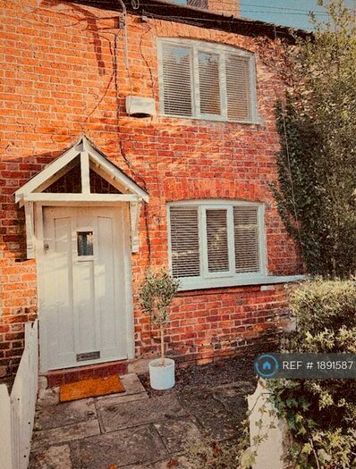 2 Bedroom Terraced House To Rent In Mount Pleasant, Wilmslow, SK9