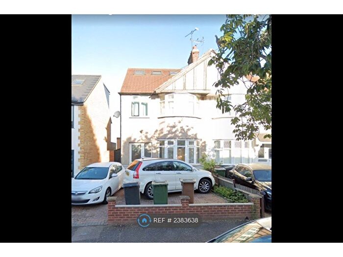 4 Bedroom Terraced House To Rent In Russell Road, London, E4