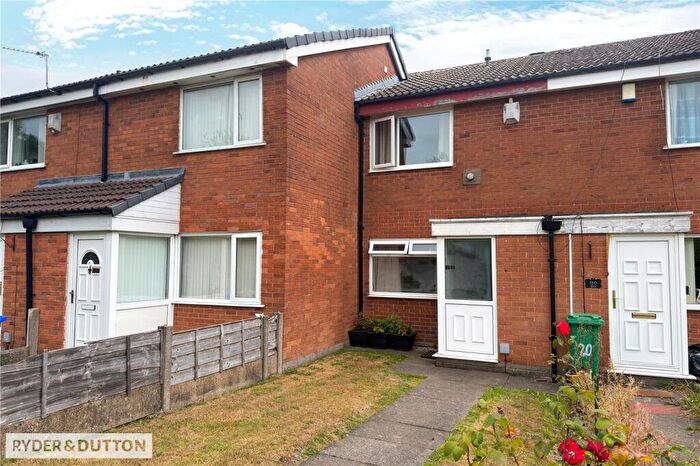 2 Bedroom Town House For Sale In Muirfield Close, New Moston, Manchester, M40