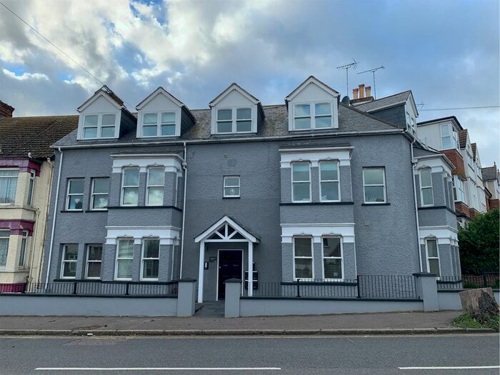 2 Bedroom Flat To Rent In Queens Road, Broadstairs, CT10