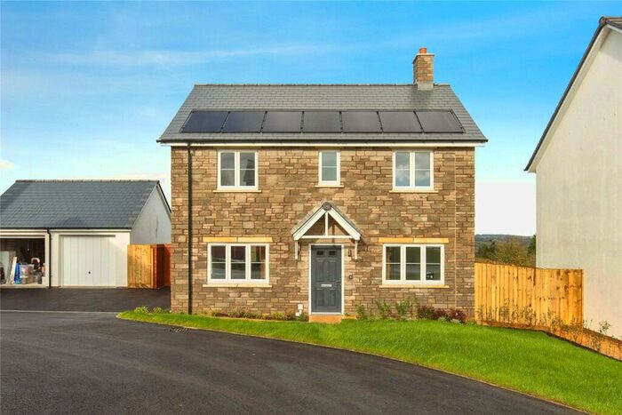 4 Bedroom Detached House For Sale In Five Lanes, Launceston, Cornwall, PL15
