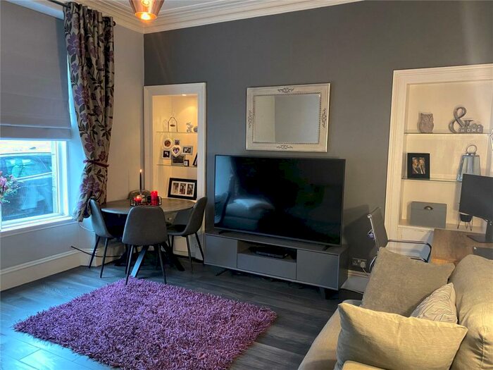 1 Bedroom Flat To Rent In Willowbank Road, City Centre, Aberdeen, AB11