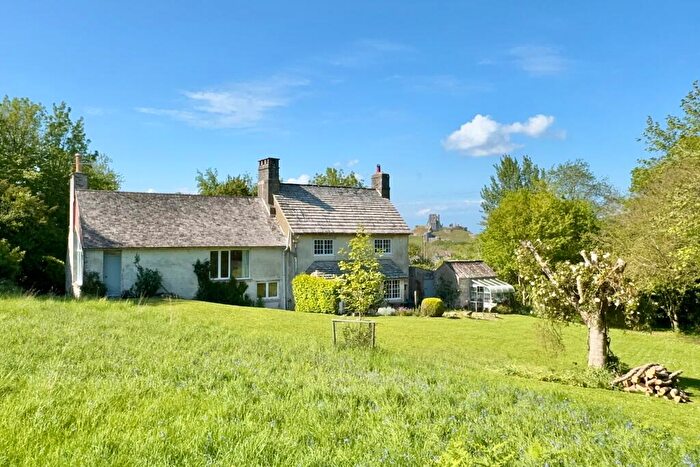 3 Bedroom Detached House For Sale In West Street, Corfe Castle, BH20