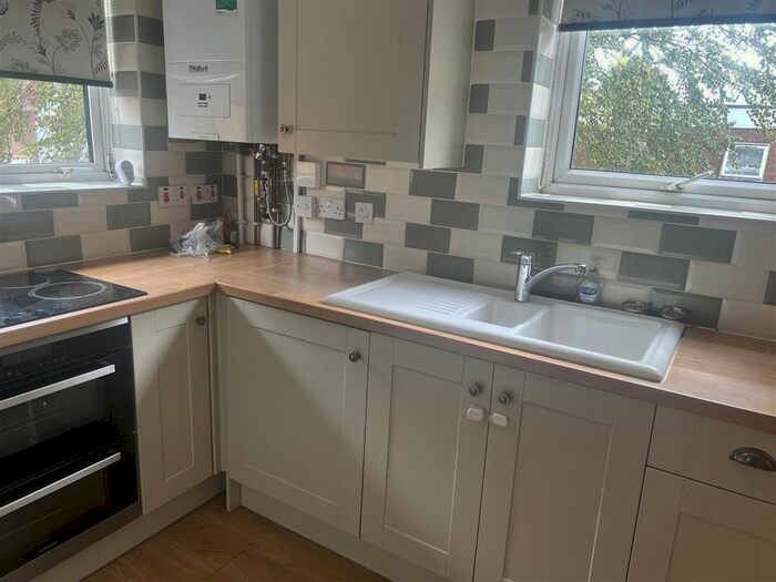 2 Bedroom Flat To Rent In Lichfield Road, Rushall, Walsall, WS4