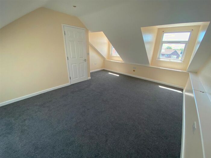 2 Bedroom Flat To Rent In Westways, Stubbington, Fareham PO14