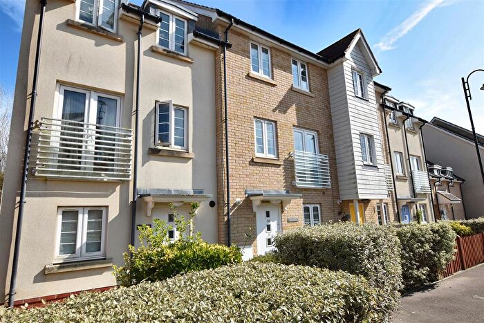 3 Bedroom Terraced House For Sale In Marsh Way, Camber, Rye, TN31