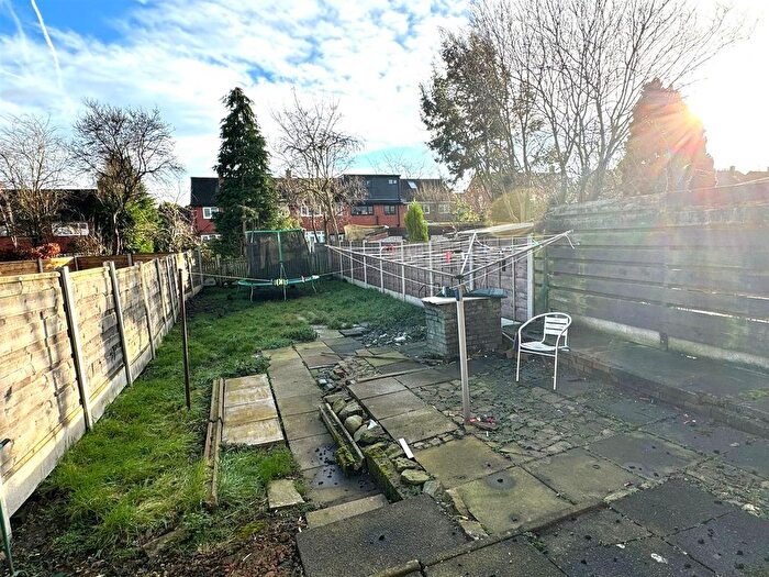 2 Bedroom Terraced House For Sale In Lincoln Road, Middleton, Manchester, M24