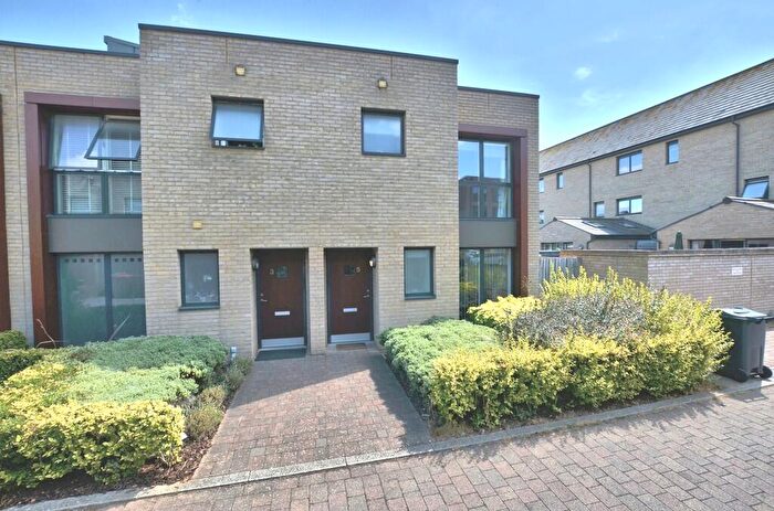 2 Bedroom Semi Detached House To Rent In Beech Drive, Trumpington, CB2