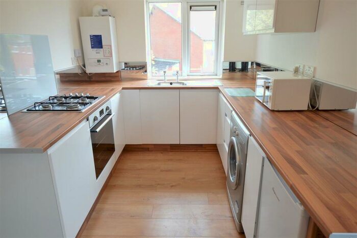 1 Bedroom Apartment To Rent In Tyebeams, Shard End, Birmingham, B34