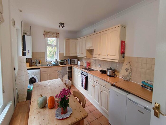 4 Bedroom Terraced House To Rent In Tewkesbury Place, Roath, CF24