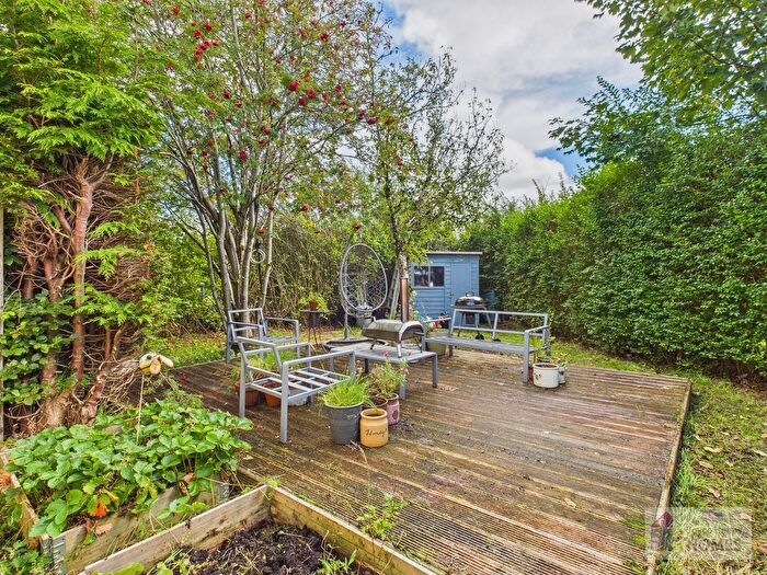 2 Bedroom Semi-detached House For Sale In Calgary Park, Westwood, East Kilbride, G75
