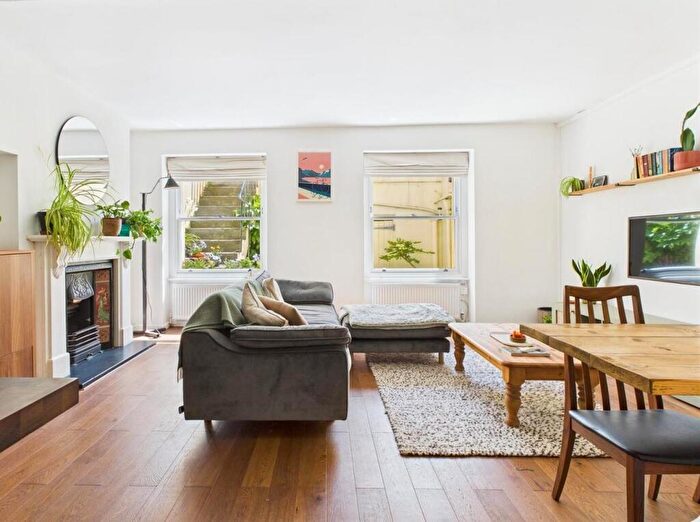 1 Bedroom House For Sale In Brunswick Terrace, Hove, BN3