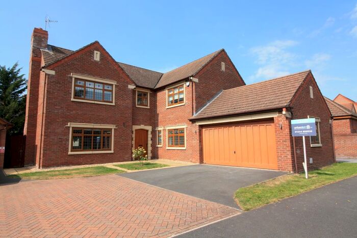 5 Bedroom Detached House To Rent In Glade Drive, Little Sutton, Ellesmere Port, CH66