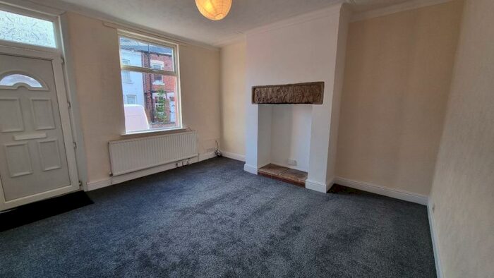 2 Bedroom Terraced House To Rent In Arley Terrace, Leeds, LS12