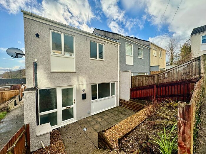 3 Bedroom Terraced House To Rent In Bro Myrddin, Carmarthen, SA31