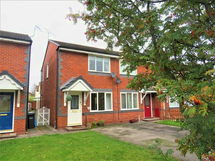 2 Bedroom End Of Terrace House To Rent In Woodall Avenue, Saltney, Chester, CH4