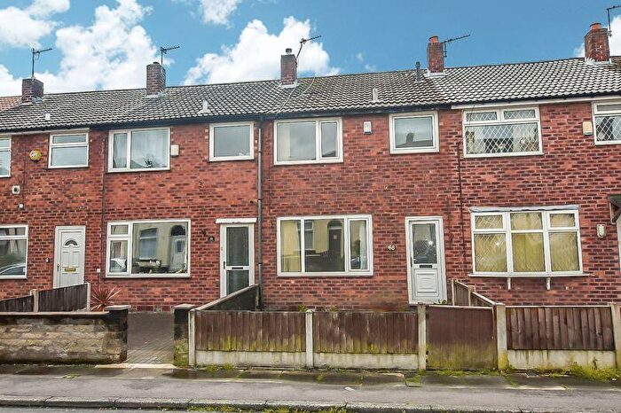 2 Bedroom Town House To Rent In Shaw Street, Bury, Greater Manchester, BL9