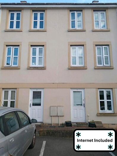 4 Bedroom Terraced House To Rent In Pendennis Park, Bristol, BS16