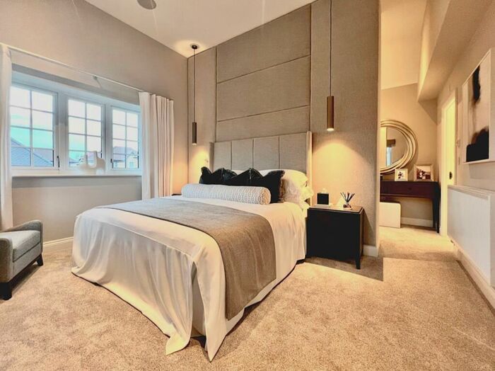 5 Bedroom Detached House For Sale In Risborough Road, Little Kimble, Aylesbury, HP17