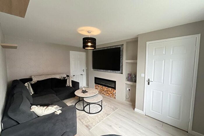 2 Bedroom Semi-Detached House For Sale In Swan Street, Poolsbrook, Chesterfield, S43