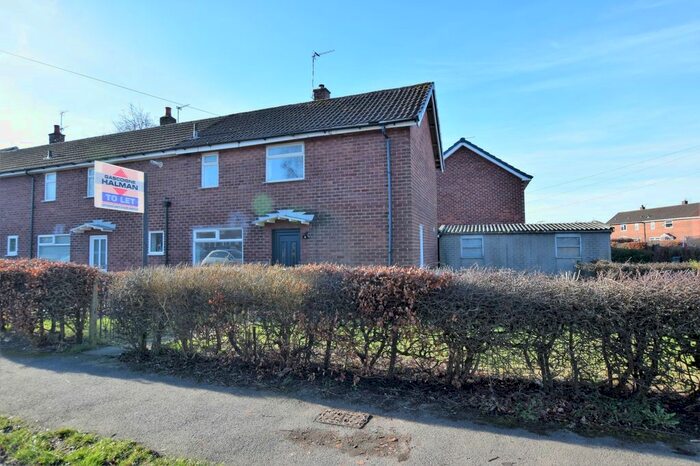 2 Bedroom End Of Terrace House To Rent In Hulley Road, Macclesfield SK10