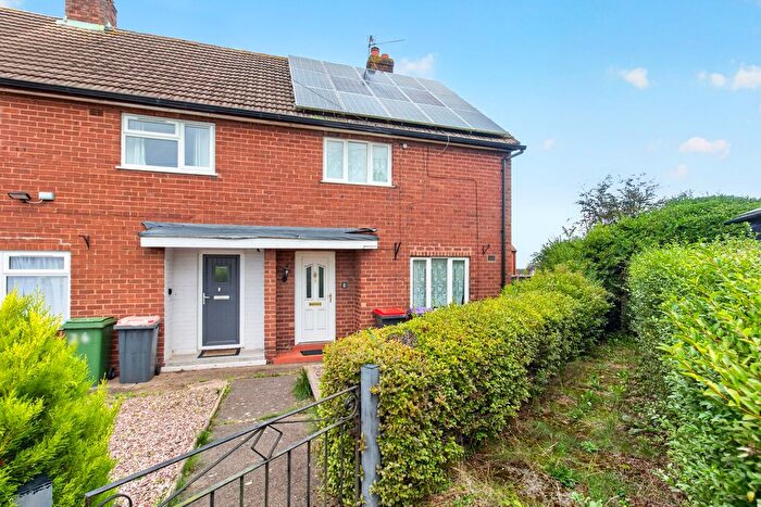 2 Bedroom End Of Terrace House For Sale In Festival Gardens, Telford, TF1