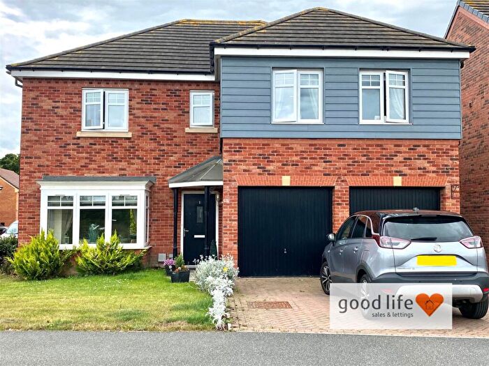 5 Bedroom Detached House For Sale In Agincourt, Houghton Le Spring, DH4