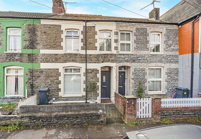 2 Bedroom Terraced House For Sale In Kings Road, Cardiff, CF11