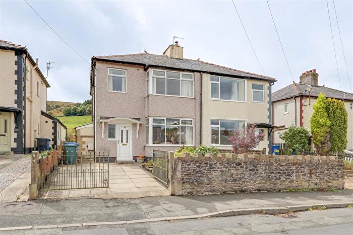 3 Bedroom Semi-Detached House For Sale In Cowpe Road, Cowpe, Rossendale, BB4