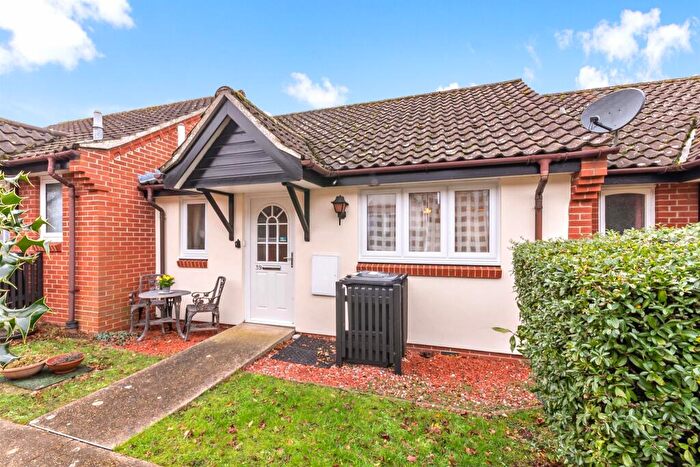 1 Bedroom Terraced Bungalow For Sale In Newnham Green, Maldon, CM9