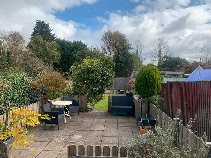 3 Bedroom Semi-detached House For Sale In Llangyfelach Road, Tirdeunaw, Swansea, SA5