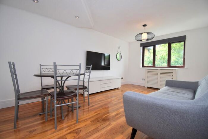 1 Bedroom Flat To Rent In Shortlands Close Belvedere, DA17