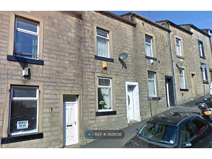 1 Bedroom Flat To Rent In Exchange Street, Colne, BB8