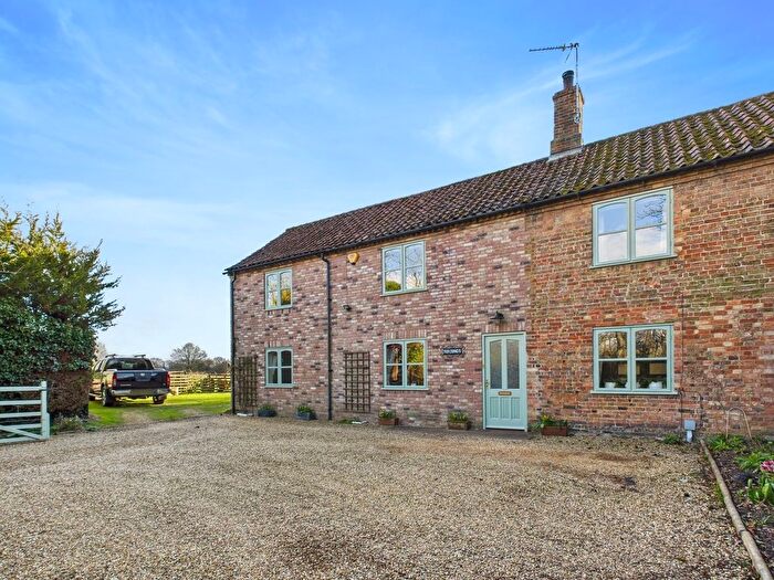 4 Bedroom Semi-Detached House For Sale In Stow Corner, Stow Bridge, King's Lynn, PE34