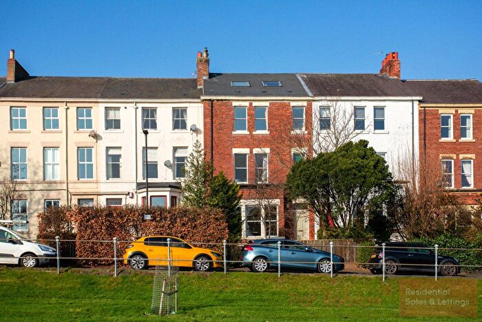 2 Bedroom Flat For Sale In Belle Grove Terrace, Spital Tongues, Newcastle Upon Tyne, NE2