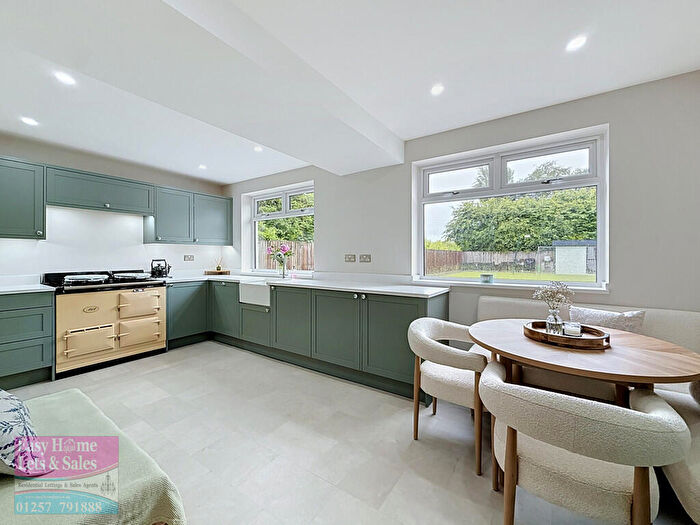 5 Bedroom Detached House For Sale In Wigan Lane, Heath Charnock, PR7