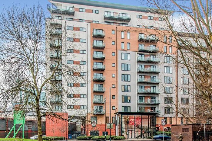 2 Bedroom Apartment To Rent In Taylorson Street South, Salford, M5