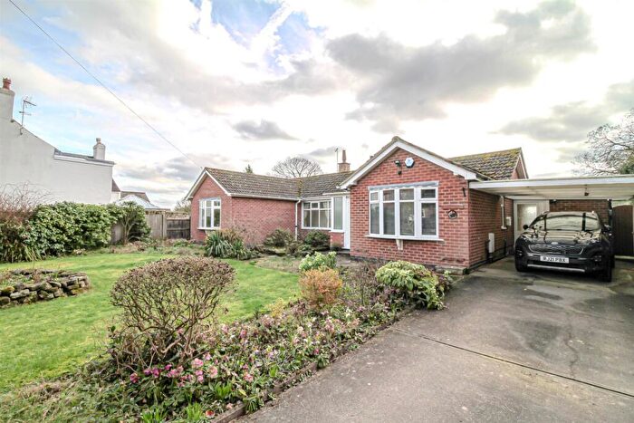 3 Bedroom Detached Bungalow To Rent In Main Street, Epperstone, NG14