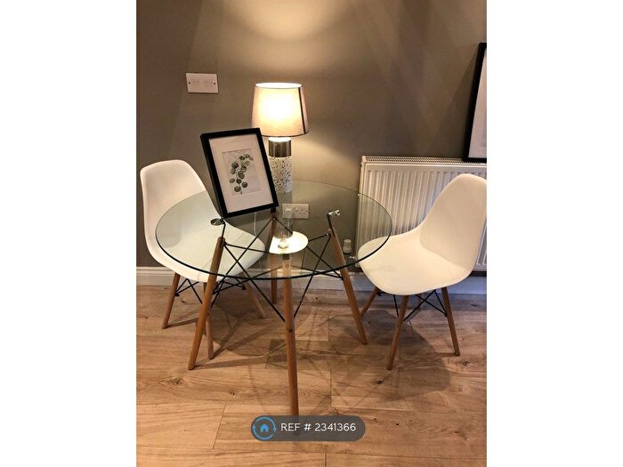 1 Bedroom Flat To Rent In Ramiles, Southsea, PO5