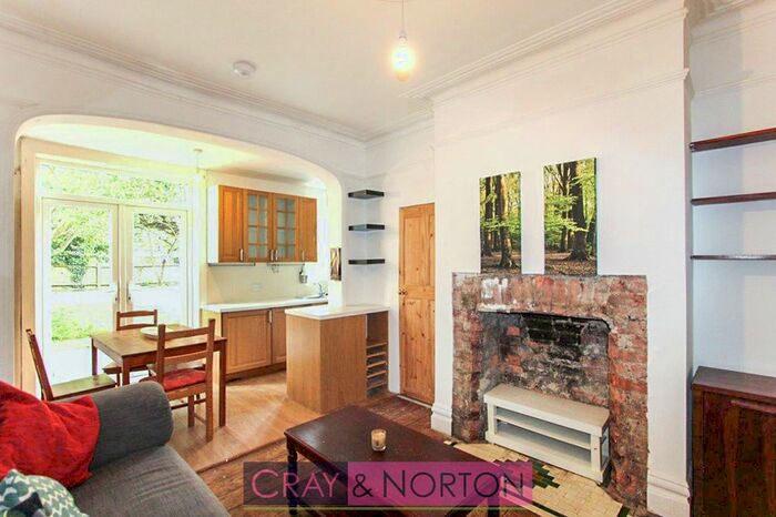 2 Bedroom Flat To Rent In Lower Addiscombe Road, Addiscombe, CR0