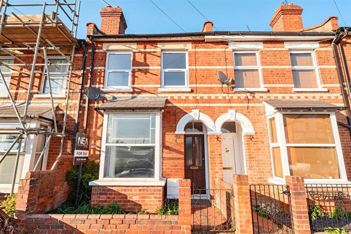 2 Bedroom Terraced House For Sale In Chester Street, Caversham, Reading, RG4
